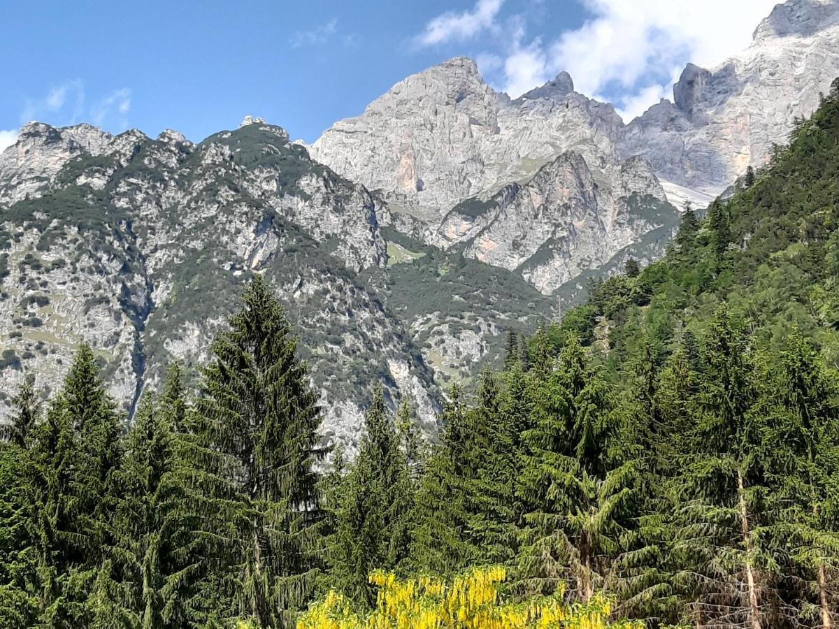 Casa Vacanze Cilla Comano Terme Bagian luar foto